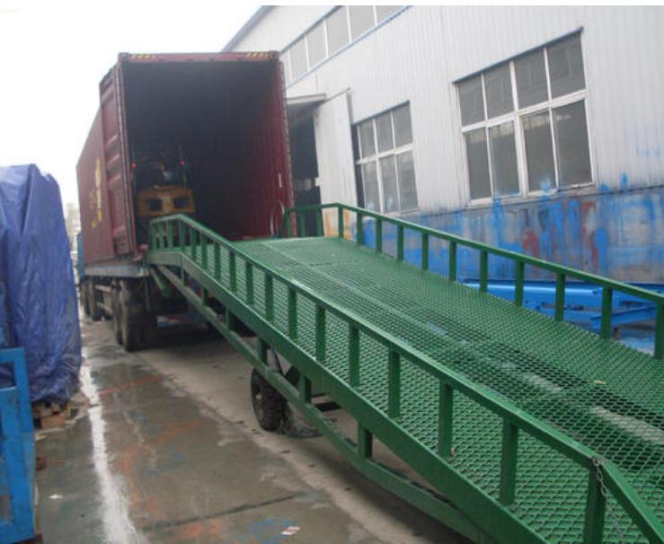 移動(dòng)式(shi)登車(che)橋
